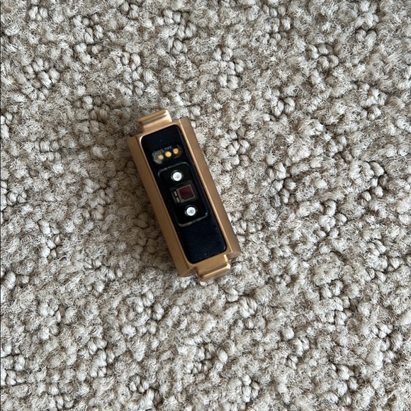 Fitbit Gold - Picture 3 of 4